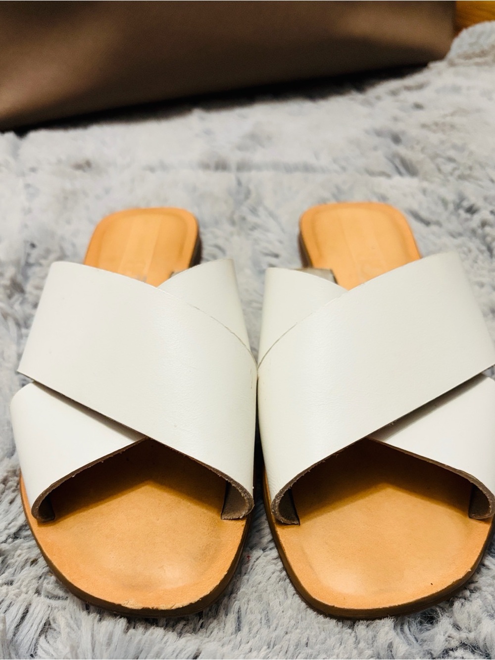 White Crisscross Slide Sandals by GB Gianni Bini